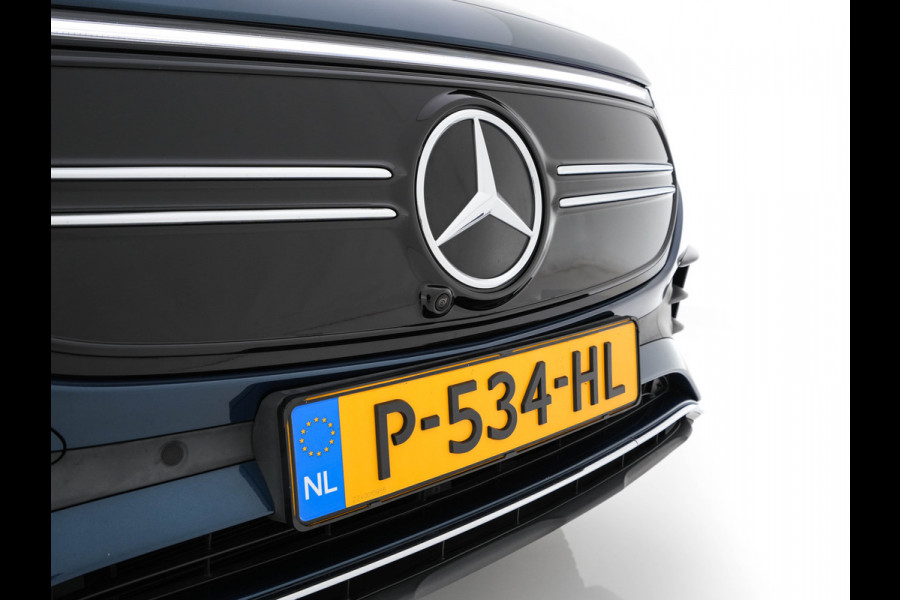 Mercedes-Benz EQB 300 4MATIC AMG-Line 67 kWh [ 3-Fase ] (INCL-BTW) *PANO | HEAD-UP | LEATHER-MICROFIBRE | MEMORY-PACK | WIDE-SCREEN-COCKPIT | FULL-LED | BLINDSPOT | AMBIENT-LIGHT | TOPVIEW | NAVI-FULLMAP | DAB+ | COMFORT/SEATS | ...