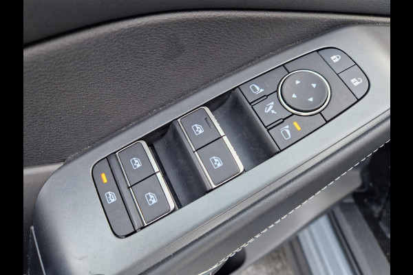 Nissan QASHQAI 1.3 MHEV 158PK /BiTone /Winterpakket