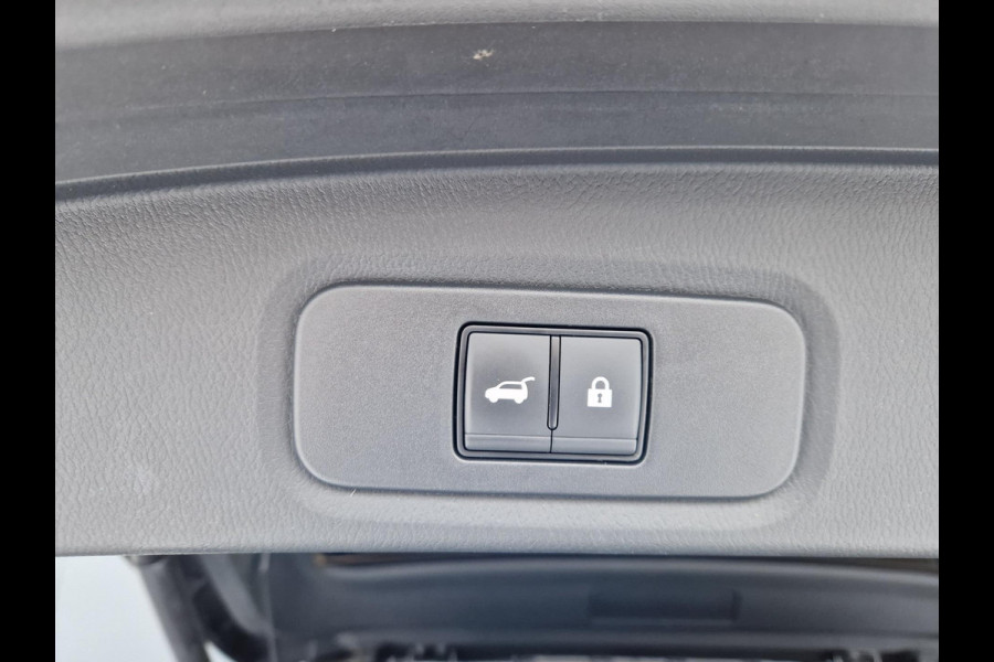 Nissan QASHQAI 1.3 MHEV 158PK /BiTone /Winterpakket