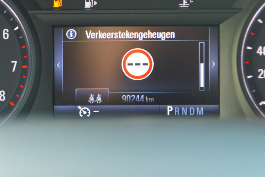 Opel Mokka X 1.4 Turbo Innovation | Leder | Stoel- en stuurverwarming | Camera