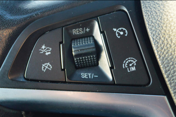 Opel Mokka X 1.4 Turbo Innovation | Leder | Stoel- en stuurverwarming | Camera