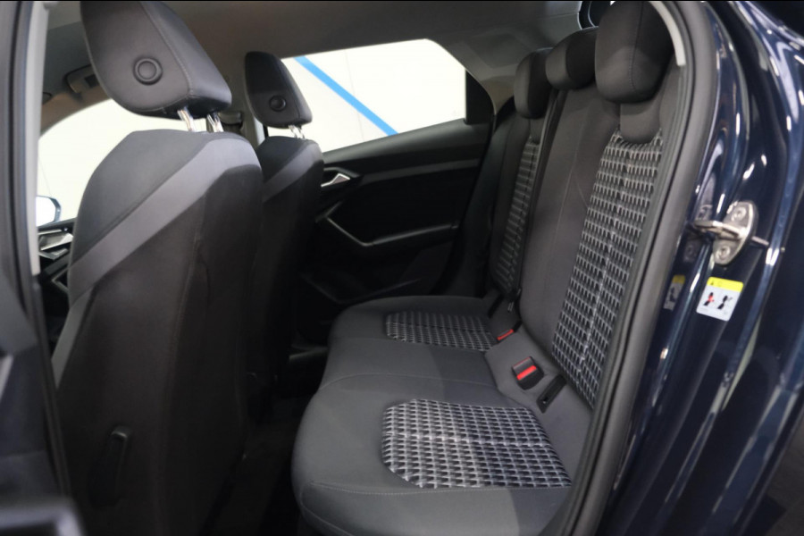 Audi A1 Sportback 25 TFSI epic Automaat - Airco, Cruise, Stoelverwarming, Carplay, PDC.