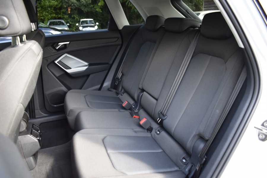 Audi Q3 45 TFSIe 245PK S-TRONIC S-LINE HYBRID LED/VIRTUAL/PDC/CARPLAY