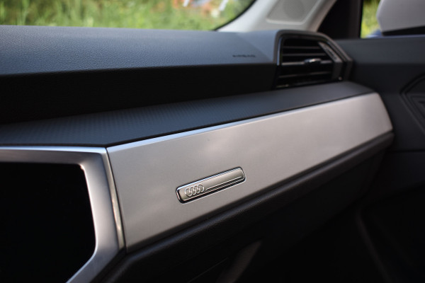 Audi Q3 45 TFSIe 245PK S-TRONIC S-LINE HYBRID LED/VIRTUAL/PDC/CARPLAY