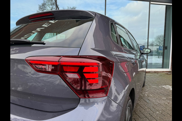 Volkswagen Polo 1.0 TSI Life Business - Automaat - Media Apple/Android - Parkeersensoren - Climate