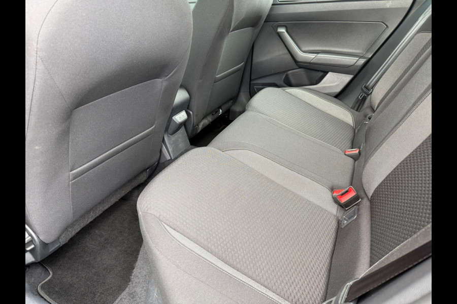 Volkswagen Polo 1.0 TSI Life Business - Automaat - Media Apple/Android - Parkeersensoren - Climate