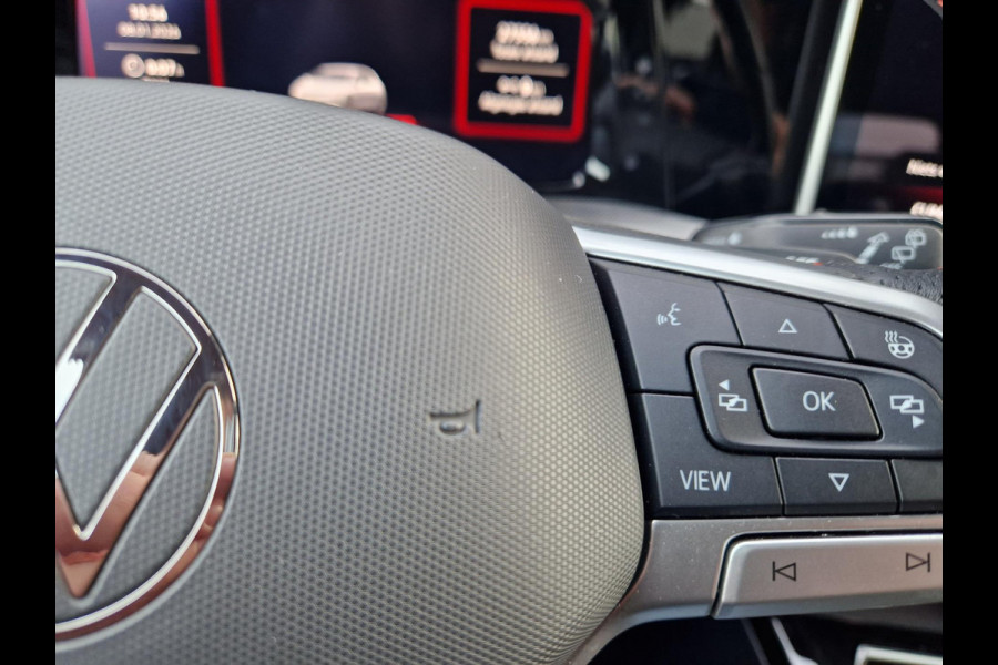 Volkswagen Golf 8.5 2.0 TSI GTI Clubsport /Akrapovic /HUD /H&K