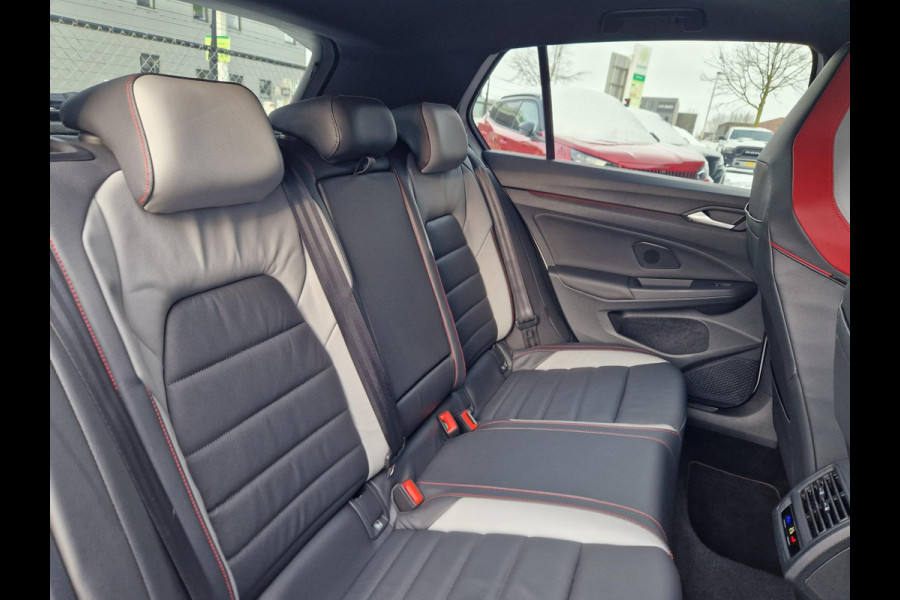 Volkswagen Golf 8.5 2.0 TSI GTI Clubsport /Akrapovic /HUD /H&K