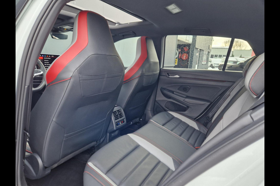 Volkswagen Golf 8.5 2.0 TSI GTI Clubsport /Akrapovic /HUD /H&K