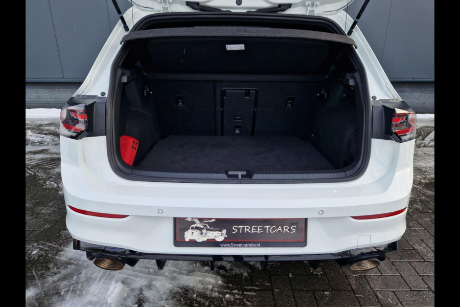 Volkswagen Golf 8.5 2.0 TSI GTI Clubsport /Akrapovic /HUD /H&K