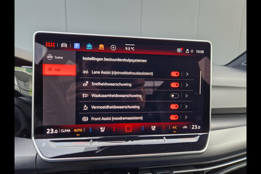 Volkswagen Golf 8.5 2.0 TSI GTI Clubsport /Akrapovic /HUD /H&K