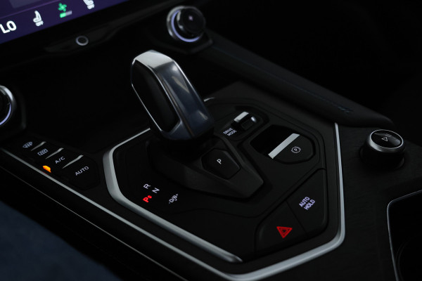 Lynk & Co 01 1.5 Panorama dak, Apple/Android carplay,  Keyless