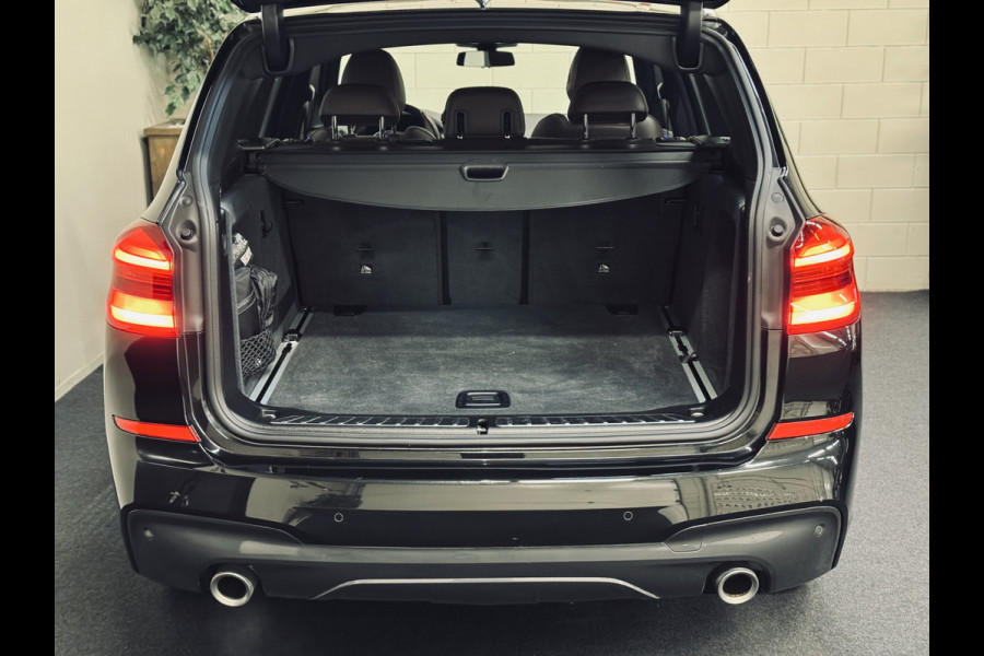 BMW X3 xDrive20i High Exe. M-Sport | 20" | HeadUp | Trekhaak
