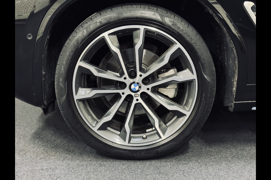 BMW X3 xDrive20i High Exe. M-Sport | 20" | HeadUp | Trekhaak