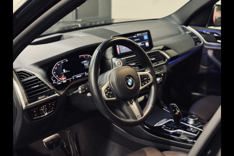 BMW X3 xDrive20i High Exe. M-Sport | 20" | HeadUp | Trekhaak