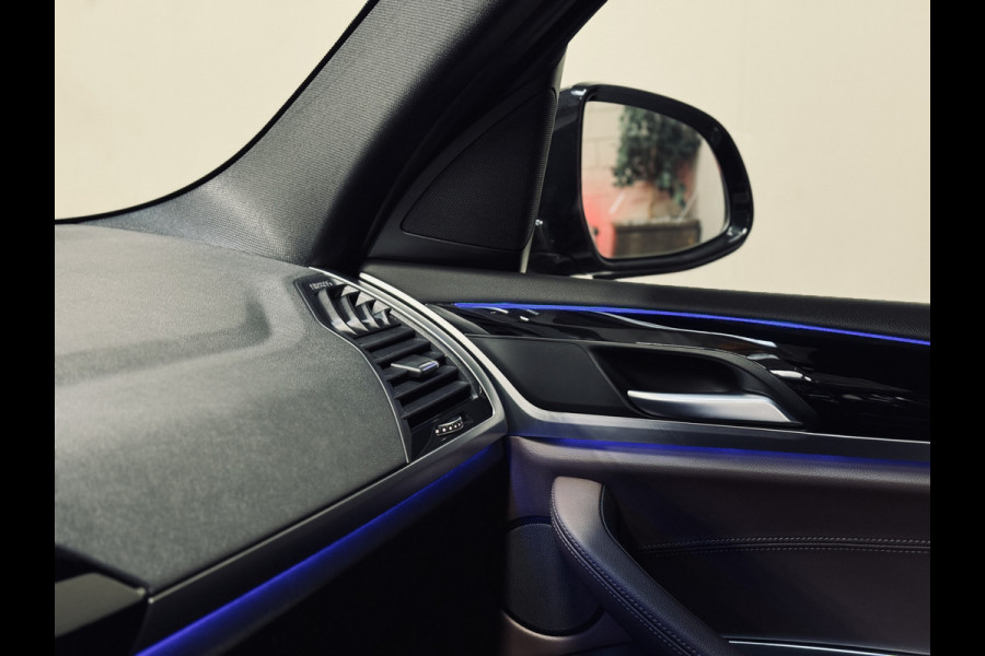 BMW X3 xDrive20i High Exe. M-Sport | 20" | HeadUp | Trekhaak