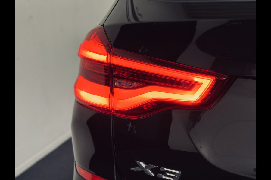BMW X3 xDrive20i High Exe. M-Sport | 20" | HeadUp | Trekhaak