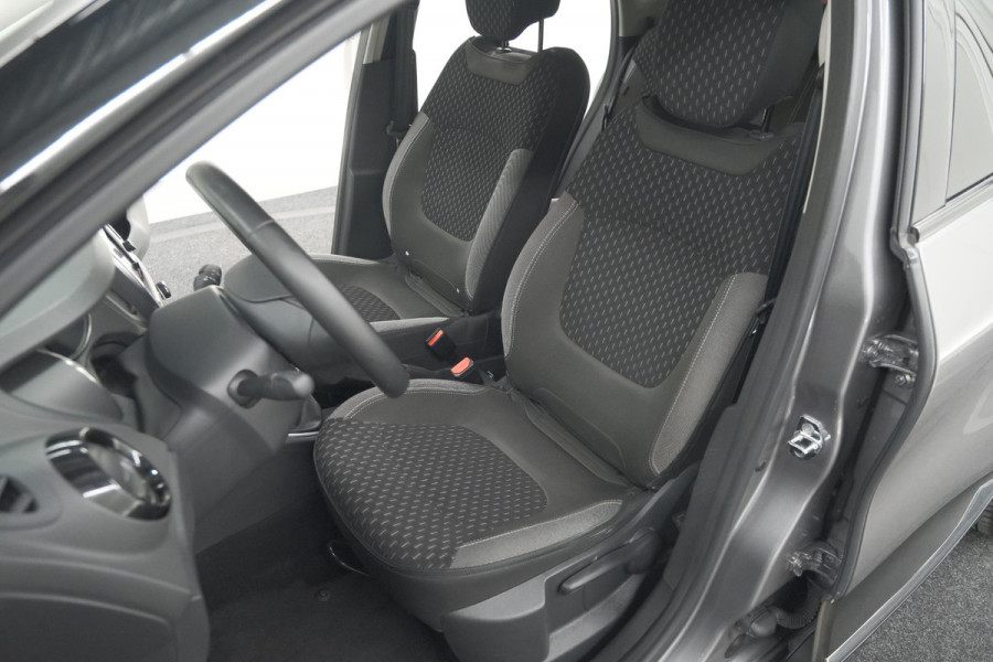 Renault Captur TCe 90 Intens | Camera | Dodehoekdetectie | Navigatie | Parkeersensoren