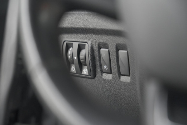 Renault Captur TCe 90 Intens | Camera | Dodehoekdetectie | Navigatie | Parkeersensoren