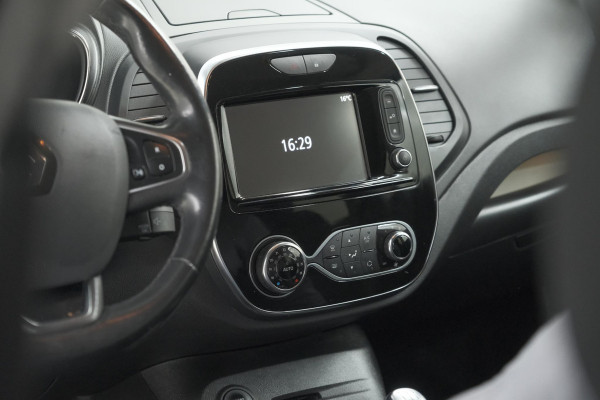 Renault Captur TCe 90 Intens | Camera | Dodehoekdetectie | Navigatie | Parkeersensoren
