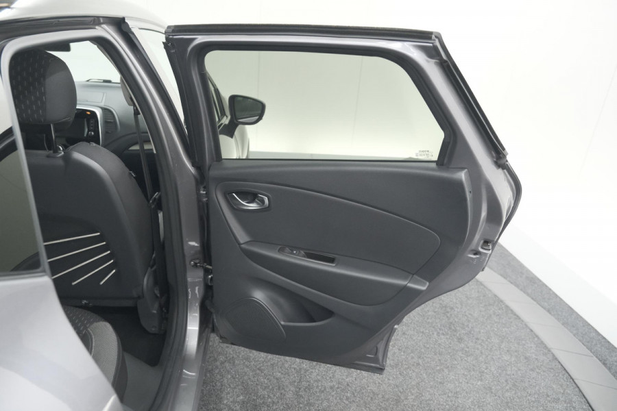 Renault Captur TCe 90 Intens | Camera | Dodehoekdetectie | Navigatie | Parkeersensoren