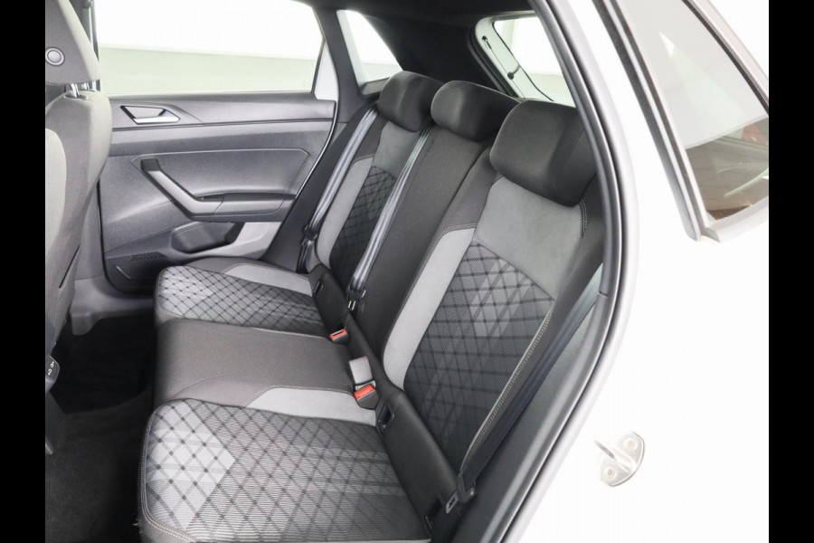 Volkswagen Polo 1.0 TSI R-Line Business 95PK | Panoramadak | Camera | Stoelverwarming | Verlengde garantie | Digitaal dashboard