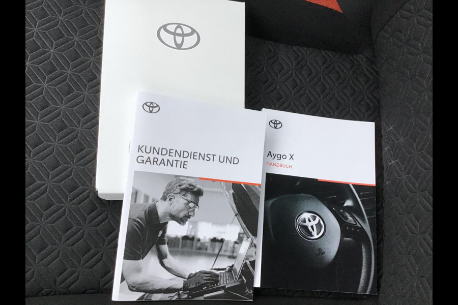 Toyota Aygo X 1.0 VVT-i S-CVT Pulse Apple/Cruise/camera/stoelverw