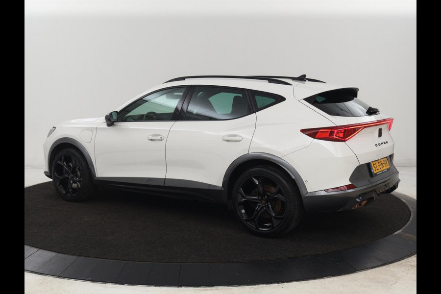 CUPRA Formentor 1.4 eHybrid VZ | 245pk | Stoelverwarming | Adaptive cruise | Memory | Camera | Navigatie | Sfeerverlichting | Keyless | Full LED | Sportstoelen | PHEV | Plug In