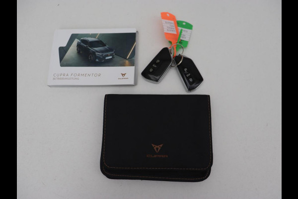 CUPRA Formentor 1.4 eHybrid VZ | 245pk | Stoelverwarming | Adaptive cruise | Memory | Camera | Navigatie | Sfeerverlichting | Keyless | Full LED | Sportstoelen | PHEV | Plug In