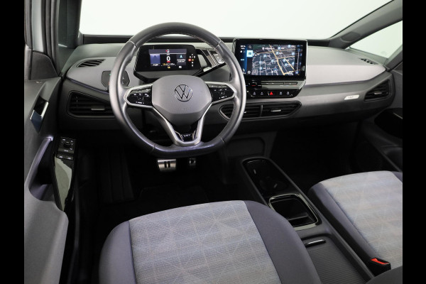 Volkswagen ID.3 First 58 kWh 204 PK | Steunhaak | Navigatie | Parkeersensoren | Stoelverwarming