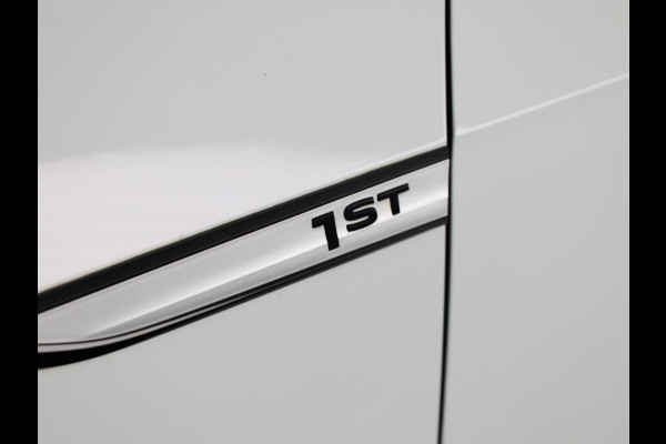 Volkswagen ID.3 First 58 kWh 204 PK | Steunhaak | Navigatie | Parkeersensoren | Stoelverwarming