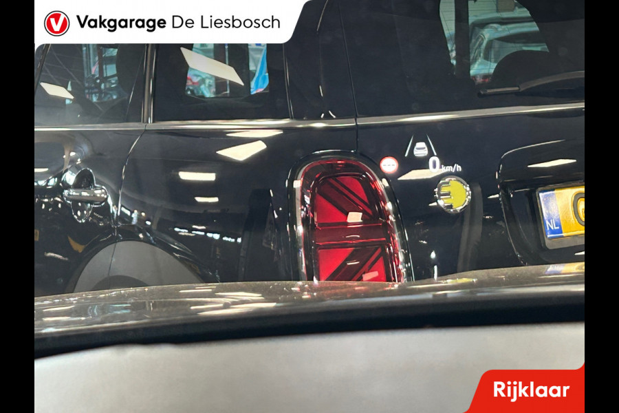 Hyundai Santa Fe 1.6 T-GDI PHEV 180 PK 4WD| Premium Sky | Panorama-dak | Trekhaak | 360 camera