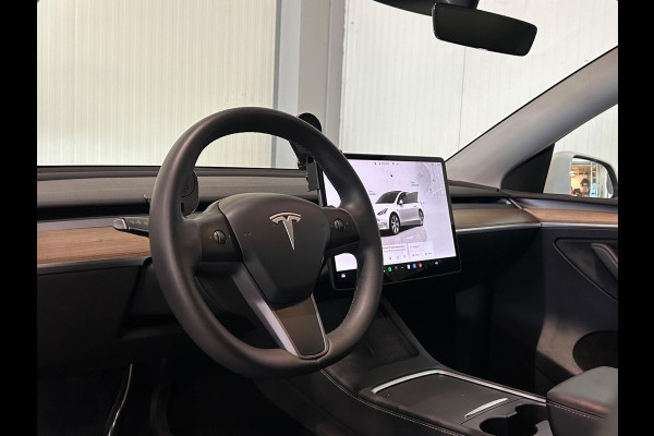Tesla Model Y RWD 58 kWh | NAP | TREKHAAK | ZONNEDAK | TESLA GARANTIE