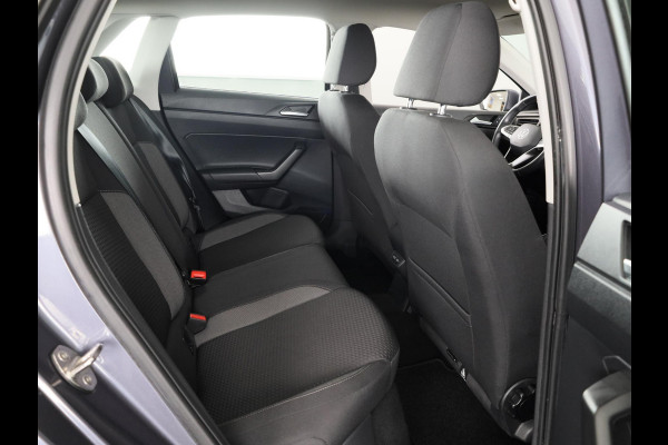 Volkswagen Polo 1.0 TSI Life 95PK | Navigatie | Parkeersensoren | L.M velgen | Digitaal dashboard