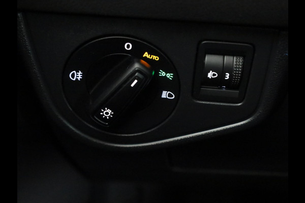 Volkswagen Polo 1.0 TSI Life 95PK | Navigatie | Parkeersensoren | L.M velgen | Digitaal dashboard