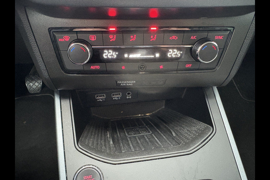 Seat Arona 1.0 TSi 95pk Style Business Intense KEYLESS/CAMERA/NAVI/CARPLAY/PDC