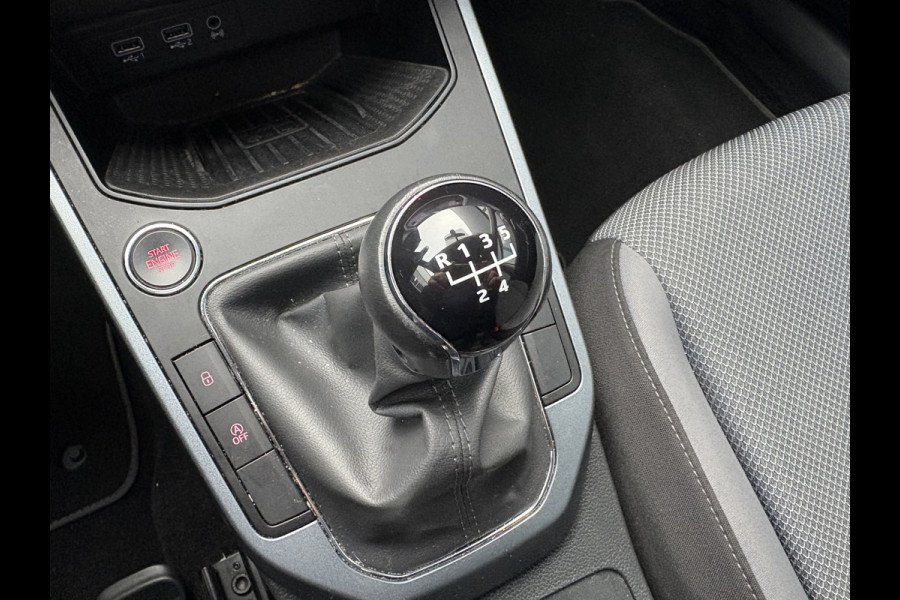 Seat Arona 1.0 TSi 95pk Style Business Intense KEYLESS/CAMERA/NAVI/CARPLAY/PDC