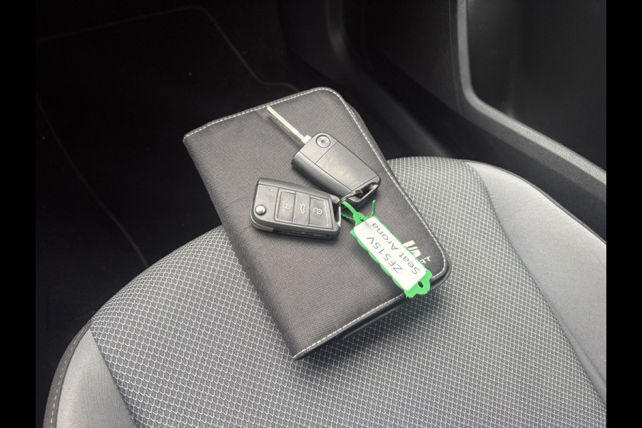 Seat Arona 1.0 TSi 95pk Style Business Intense KEYLESS/CAMERA/NAVI/CARPLAY/PDC