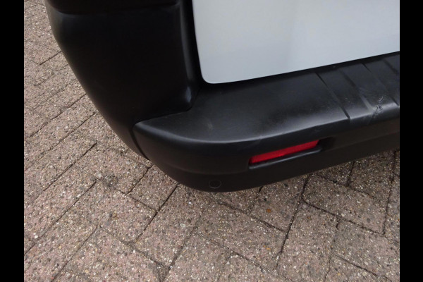 Renault Trafic 2.0 dCi 120PK T29 EU6 L1H1 Comfort AIRCO CRUISE 2 x SCHUIFDEUR
