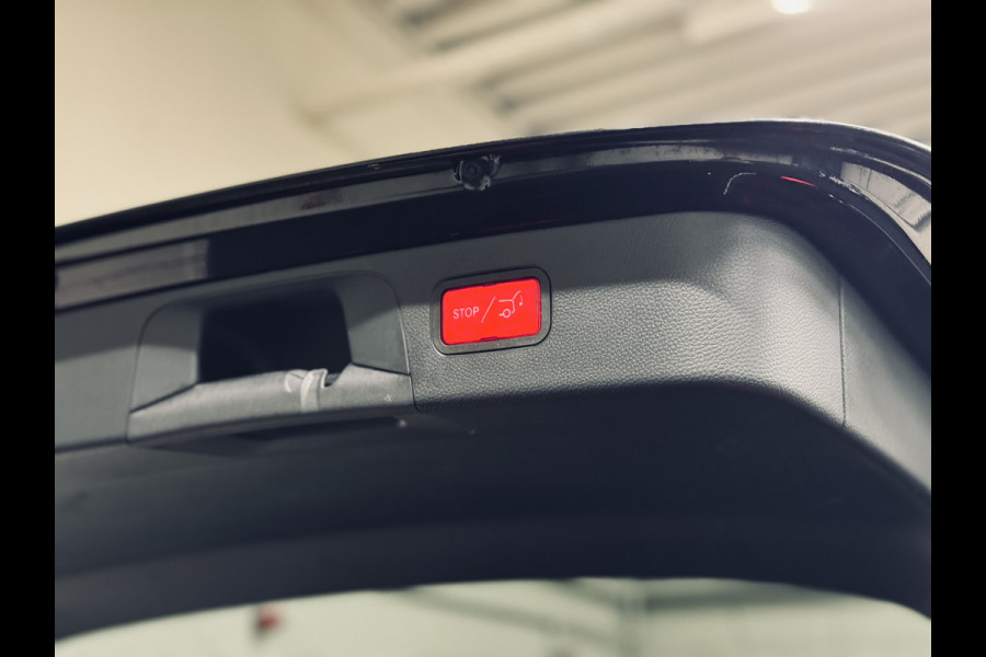 Mercedes-Benz GLC 250 4MATIC AMG-Line | 20" | Memory | DealerOh.