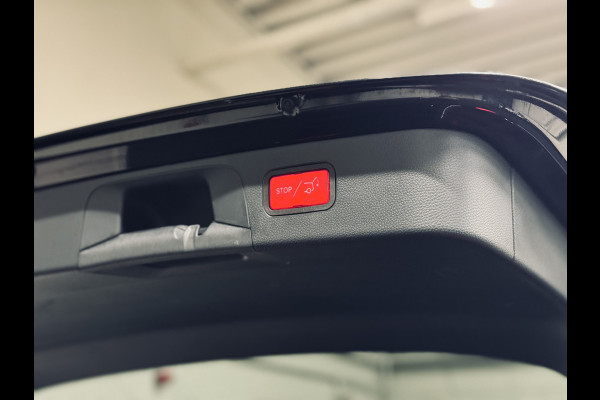 Mercedes-Benz GLC 250 4MATIC AMG-Line | 20" | Memory | DealerOh.