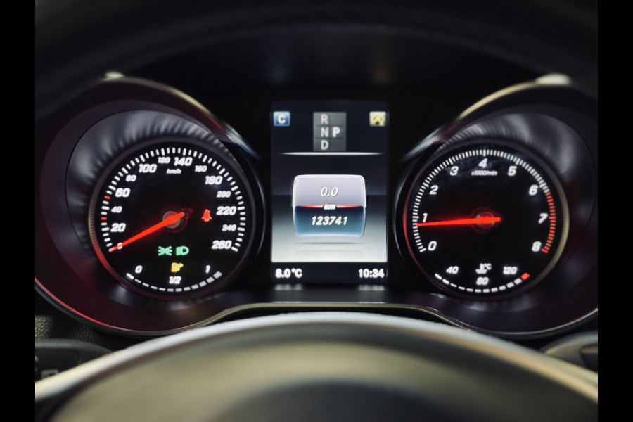 Mercedes-Benz GLC 250 4MATIC AMG-Line | 20" | Memory | DealerOh.