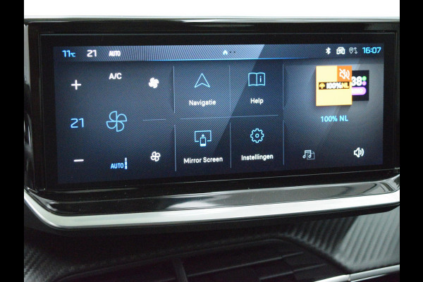 Peugeot 208 1.2 Hybrid 110 e-DCS6 Allure Private lease actie: € 376,- p/m o.b.v 48 mnd en 5.000 km per jaar  ACHTERUITRIJCAMERA MET SENSOREN | NAVIGATIE & CARPLAY | E.C.C. |