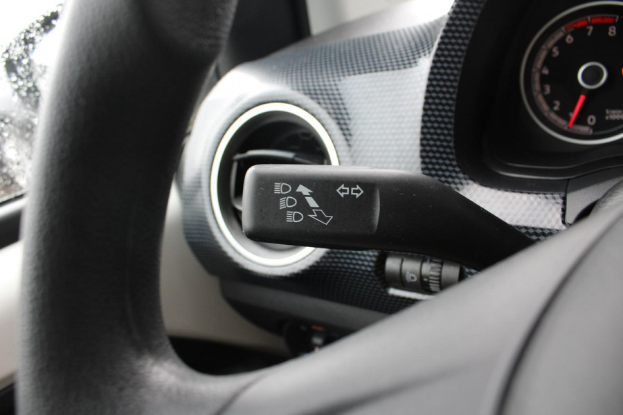 Volkswagen up! 1.0 BMT move up! | 5 Deurs | Dealeronderhouden | Airco |