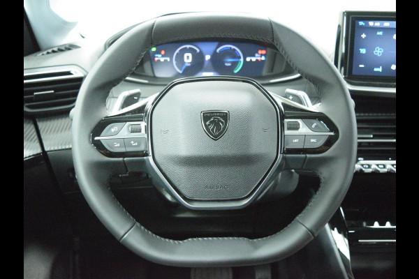 Peugeot 208 1.2 Hybrid 110 e-DCS6 Allure | Private lease actie: € 376,- p/m o.b.v. 48 mnd en 5.000 km per jaar| camera + sensoren V+A | navigatie | cruise control | carplay | E.C.C.