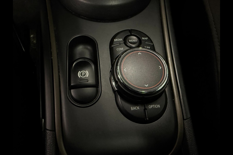 MINI Countryman Cooper S 2.0 192 pk Mini Head-up/Panoramadak/trekhaak/leer