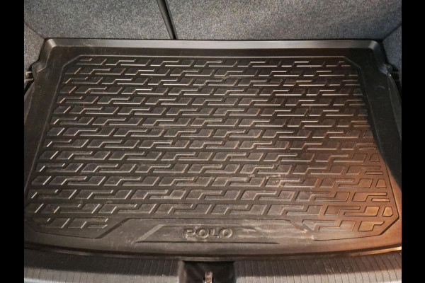 Volkswagen Polo 1.0 TSI Comfortline Business Incl. Draadloze telefoonlader | Achteruitrijcamera | Navigatie