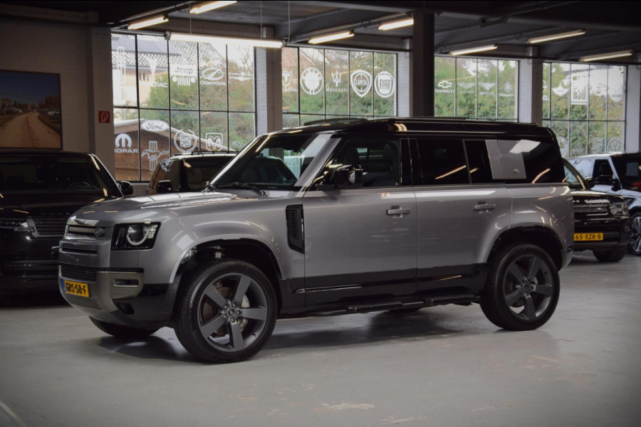 Land Rover Defender 110 3.0 D300 110 X-Dynamic 6-Cill Panoramadak|Lane-Assist|5-pers|22 inch|301pk!!