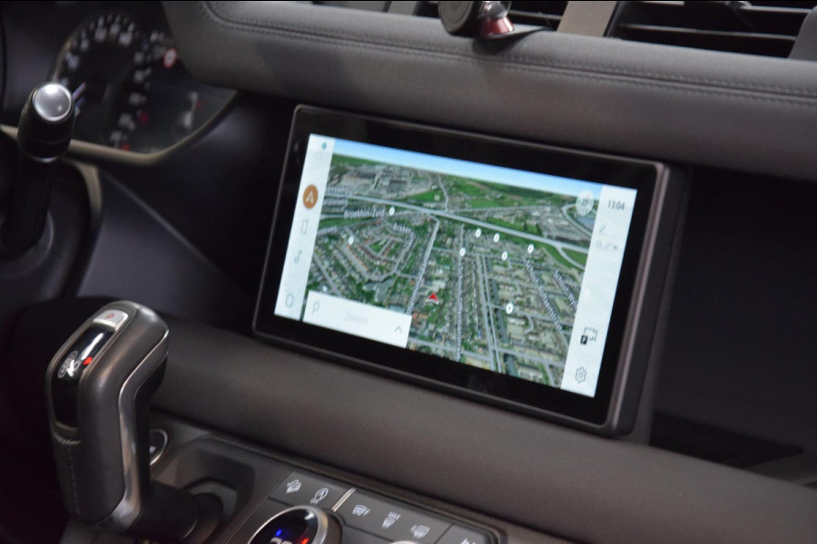 Land Rover Defender 110 3.0 D300 110 X-Dynamic 6-Cill Panoramadak|Lane-Assist|5-pers|22 inch|301pk!!