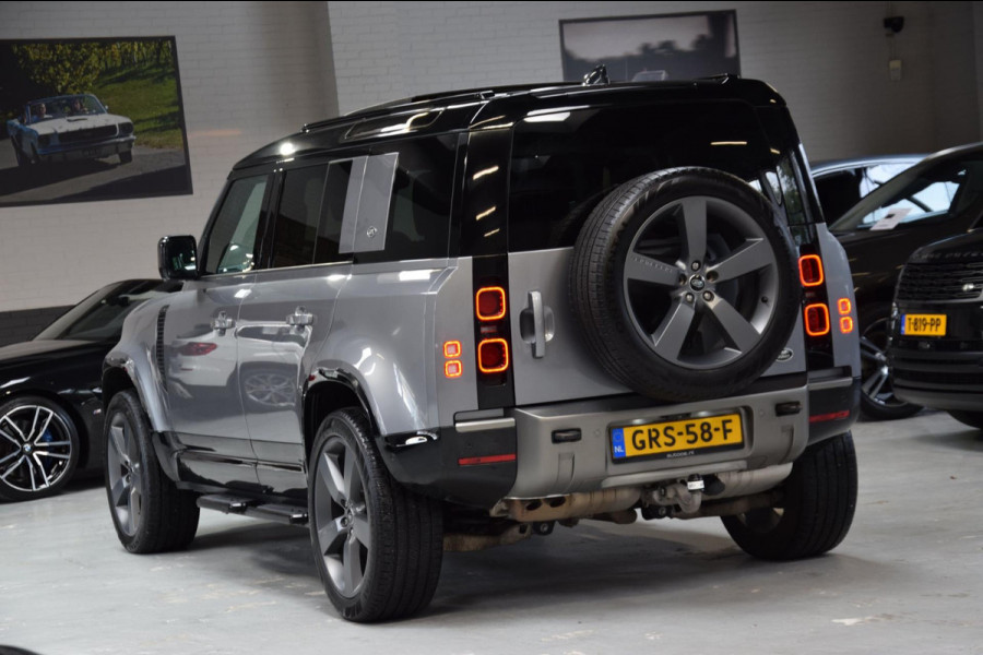 Land Rover Defender 110 3.0 D300 110 X-Dynamic 6-Cill Panoramadak|Lane-Assist|5-pers|22 inch|301pk!!